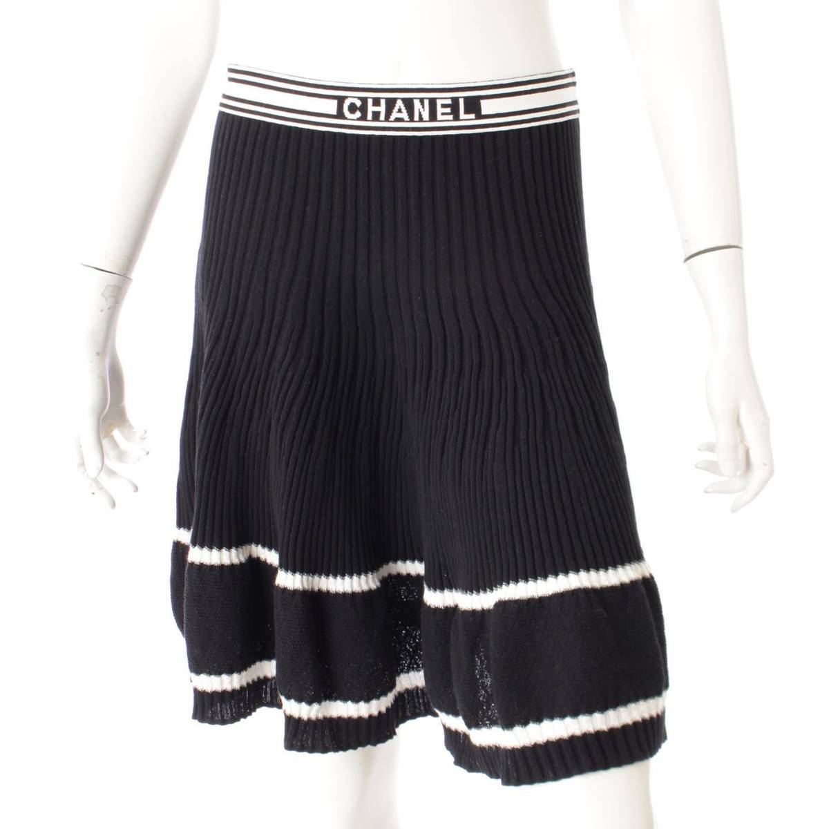 シャネル(Chanel) 19P ロゴ ニットスカート P61019 ブラック 40