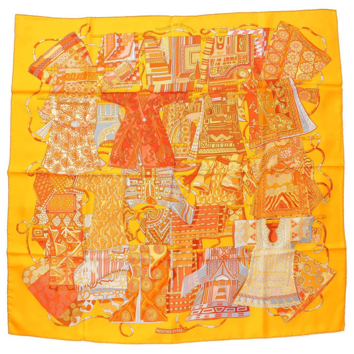 エルメス(Hermes) カレ90 シルクスカーフ VOYAGE EN ETOFFES 世界の布地を巡る旅 オレンジ