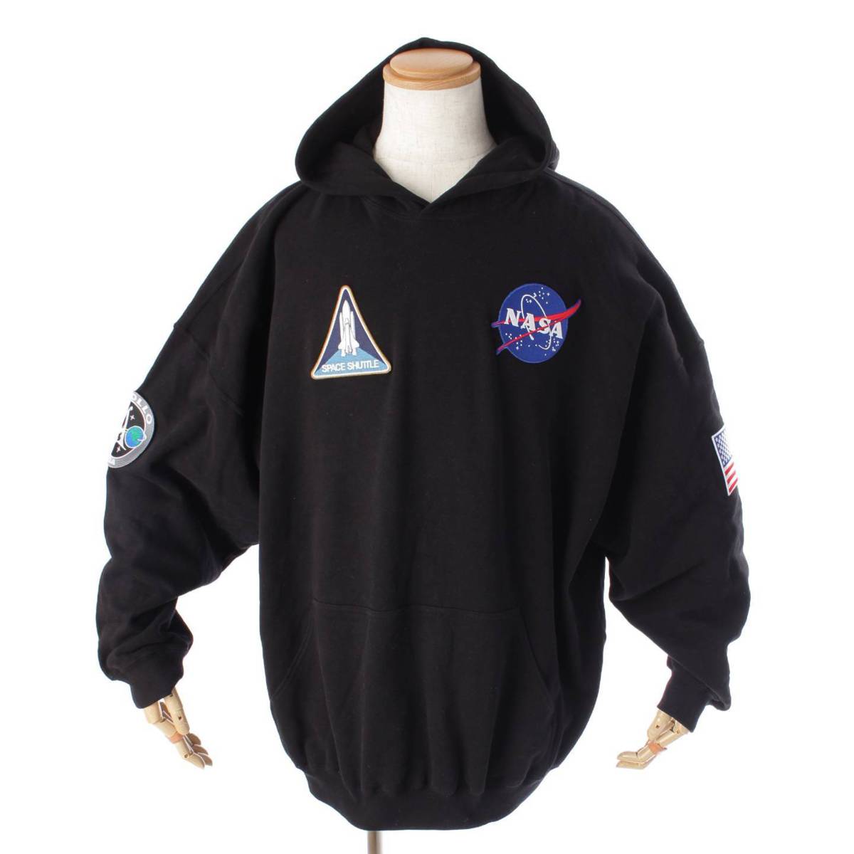 バレンシアガ(Balenciaga) NASA スペース フーディ パーカー 651799 ブラック XS