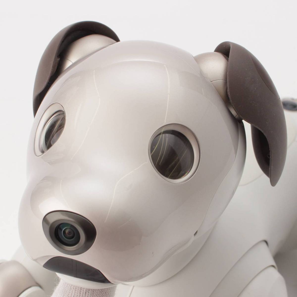 \j[ SONY aibo AC{ ^ o[` ybg {bg ERS-1000 zCg